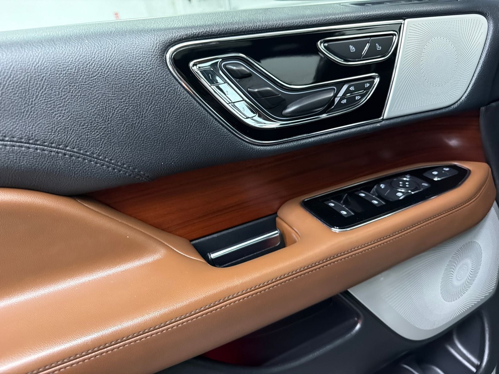 2022 Lincoln Navigator L Reserve