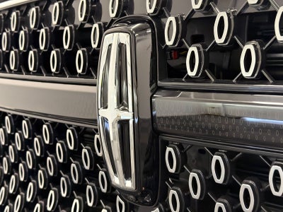 2026 Lincoln Navigator L Premiere