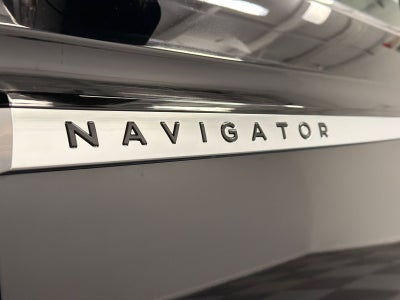 2026 Lincoln Navigator L Premiere