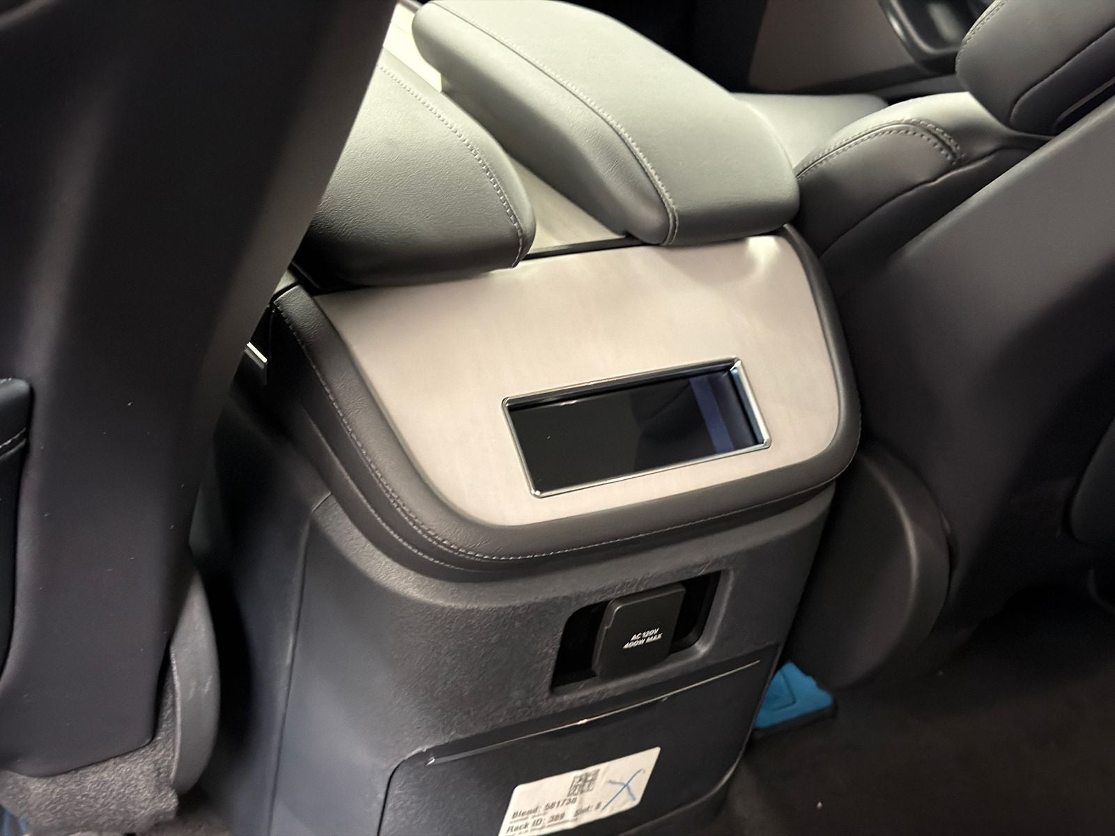 2026 Lincoln Navigator L Premiere