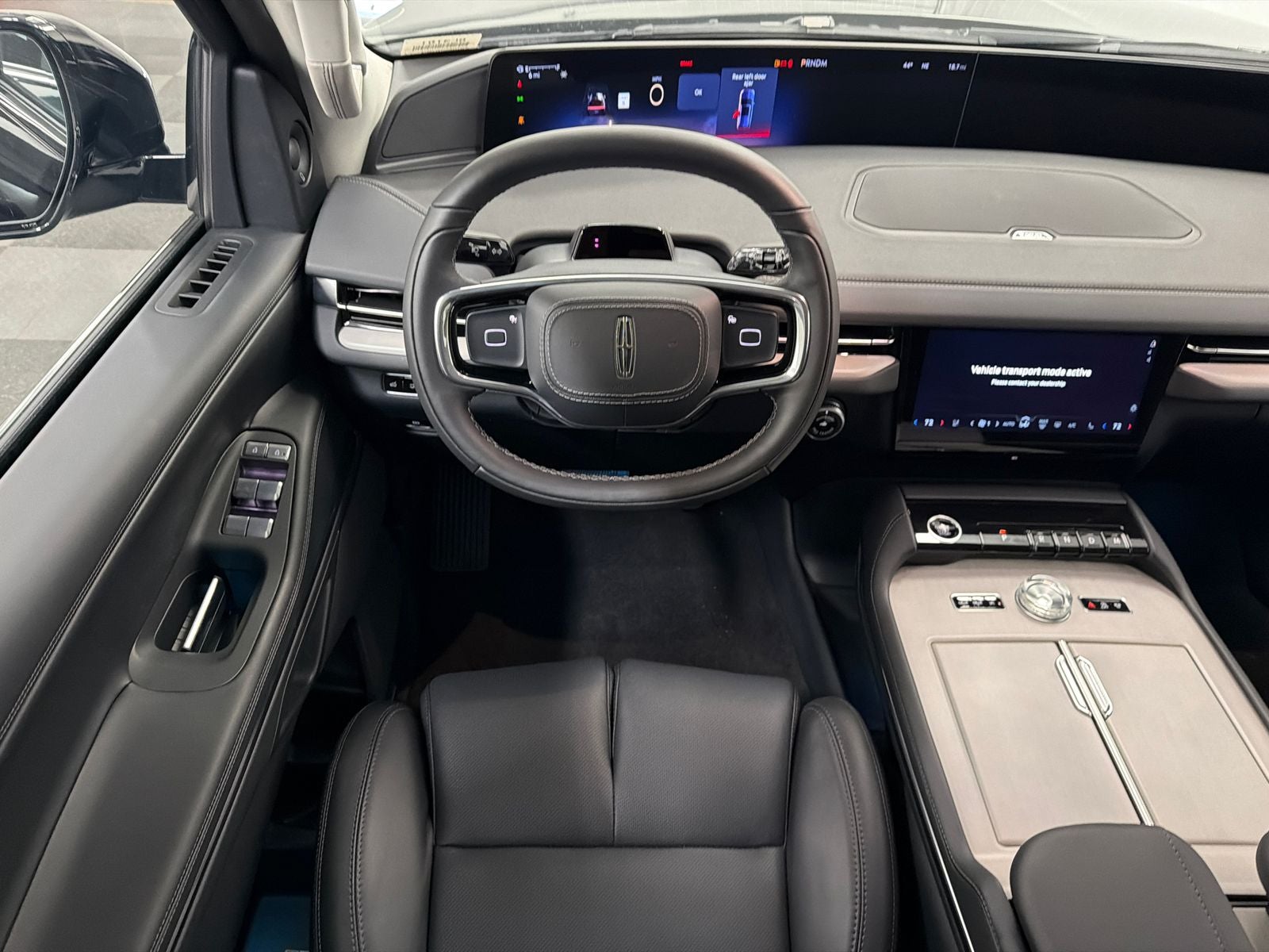 2026 Lincoln Navigator L Premiere