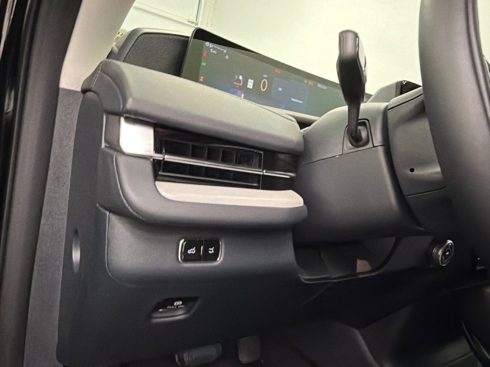 2026 Lincoln Navigator L Premiere