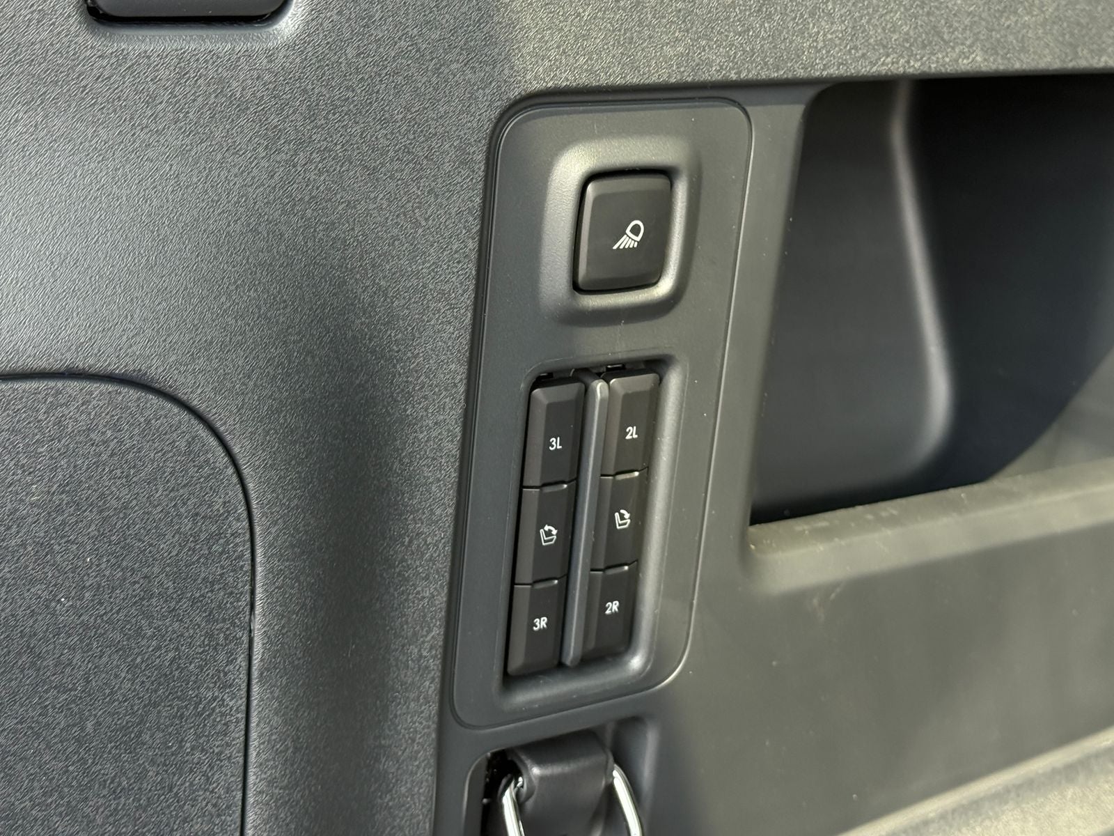 2027 Lincoln Navigator L Premiere
