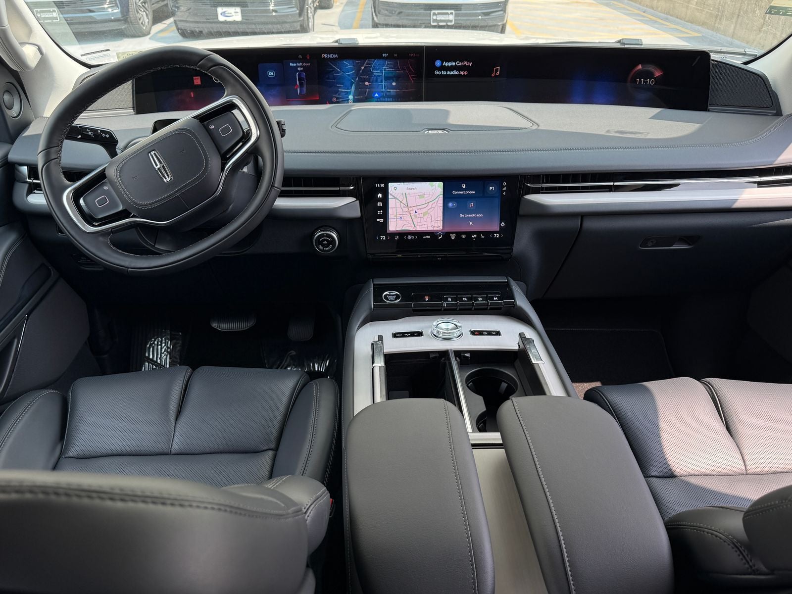 2027 Lincoln Navigator L Premiere