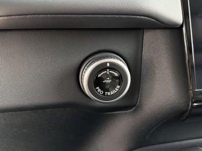 2027 Lincoln Navigator L Premiere
