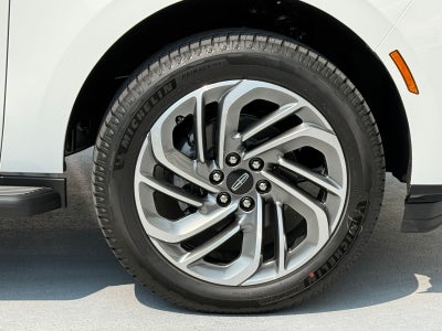 2027 Lincoln Navigator L Premiere