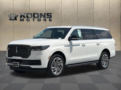 2027 Lincoln Navigator L Premiere