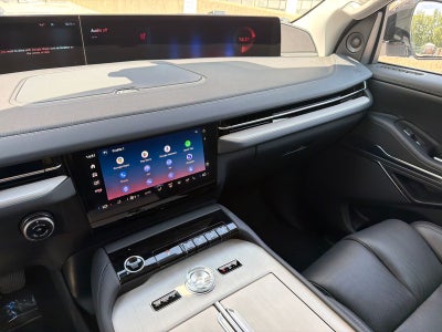 2027 Lincoln Navigator L Premiere