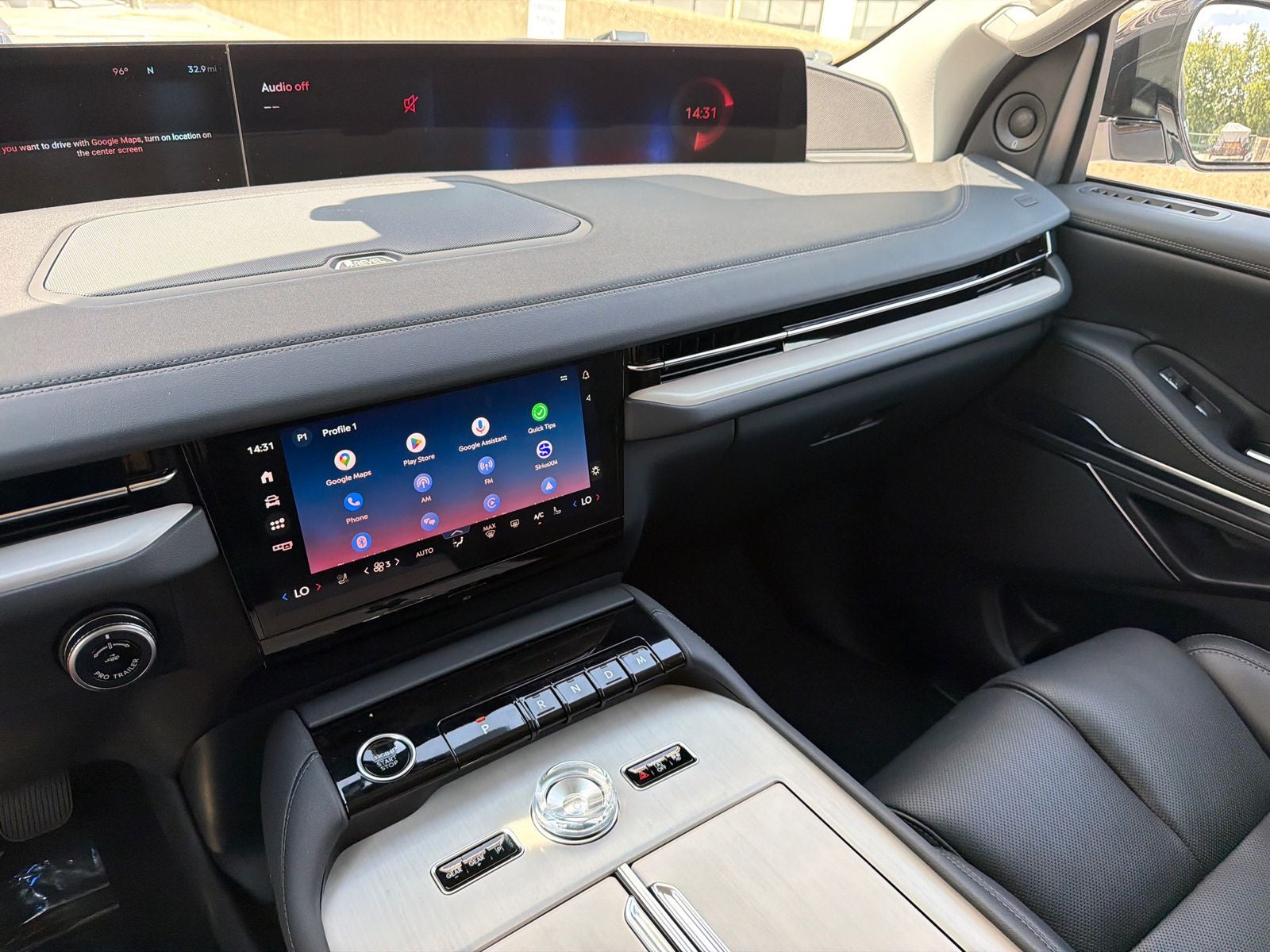 2027 Lincoln Navigator L Premiere