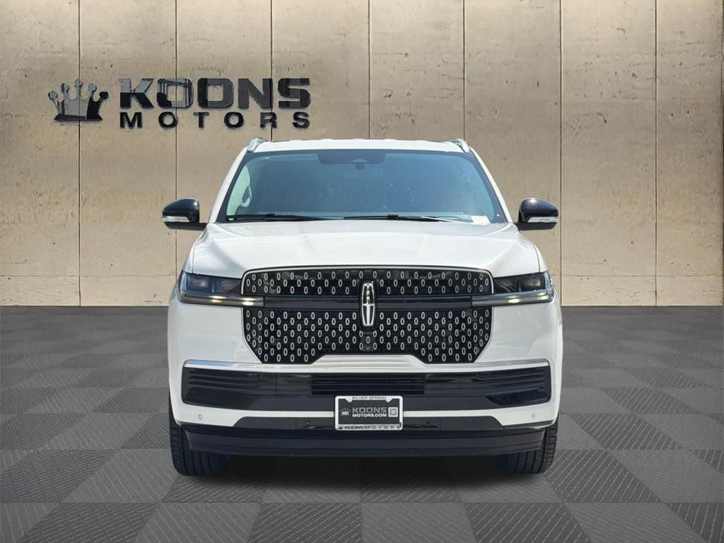 2027 Lincoln Navigator L Premiere