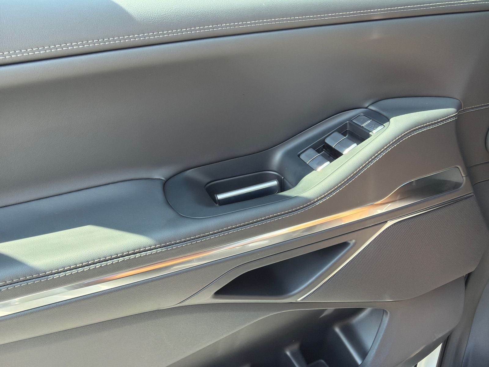 2027 Lincoln Navigator L Premiere