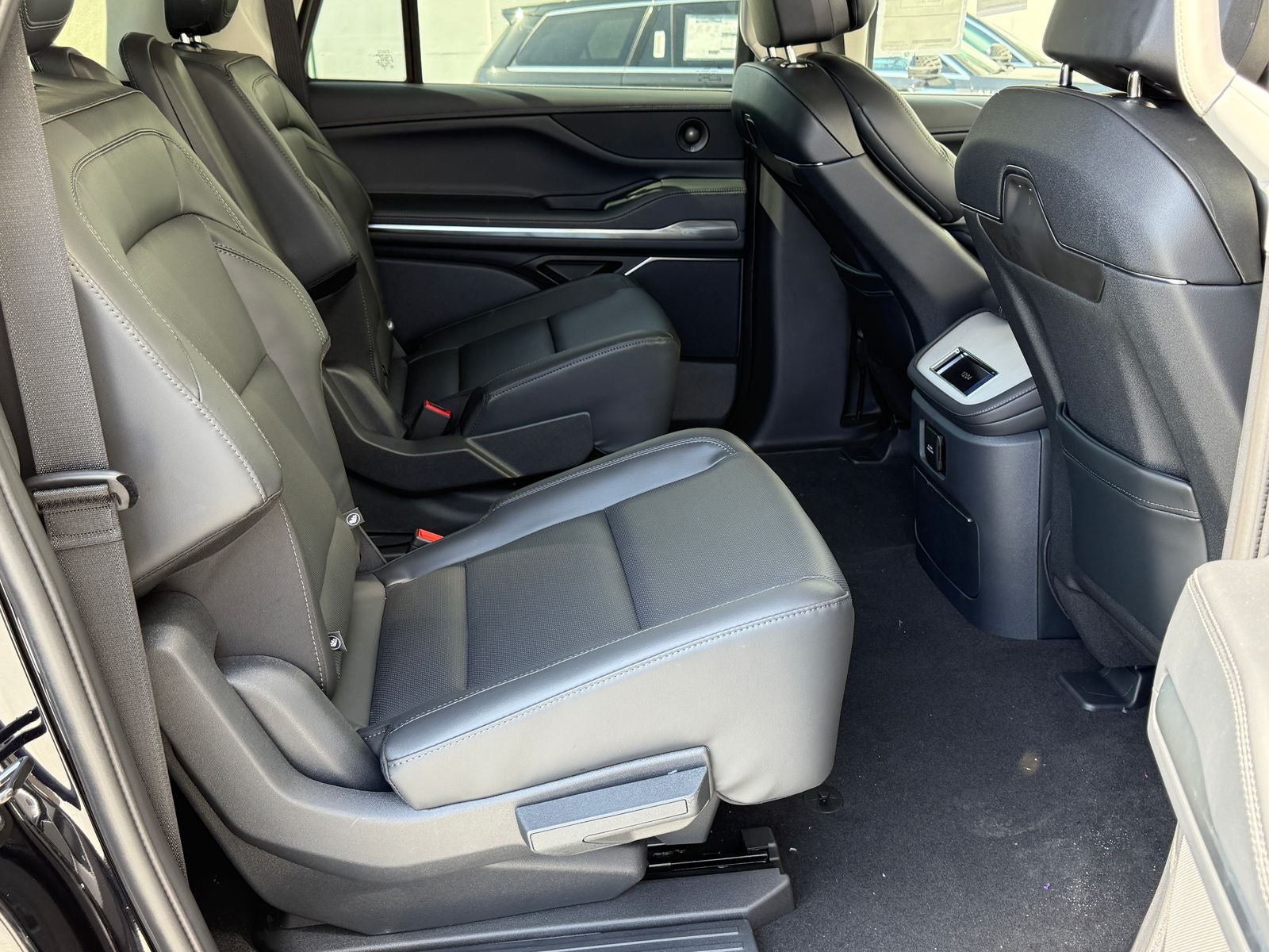 2026 Lincoln Navigator L Premiere
