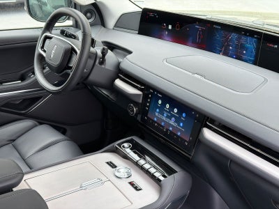 2026 Lincoln Navigator L Premiere