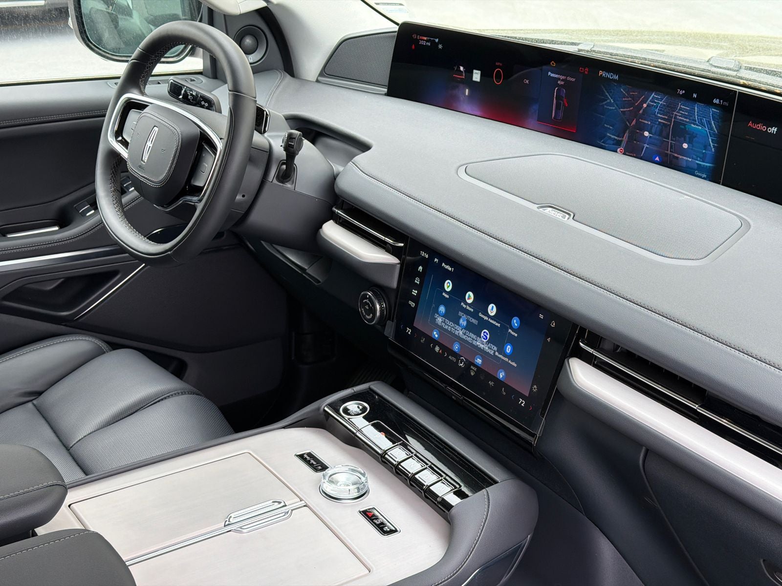 2026 Lincoln Navigator L Premiere