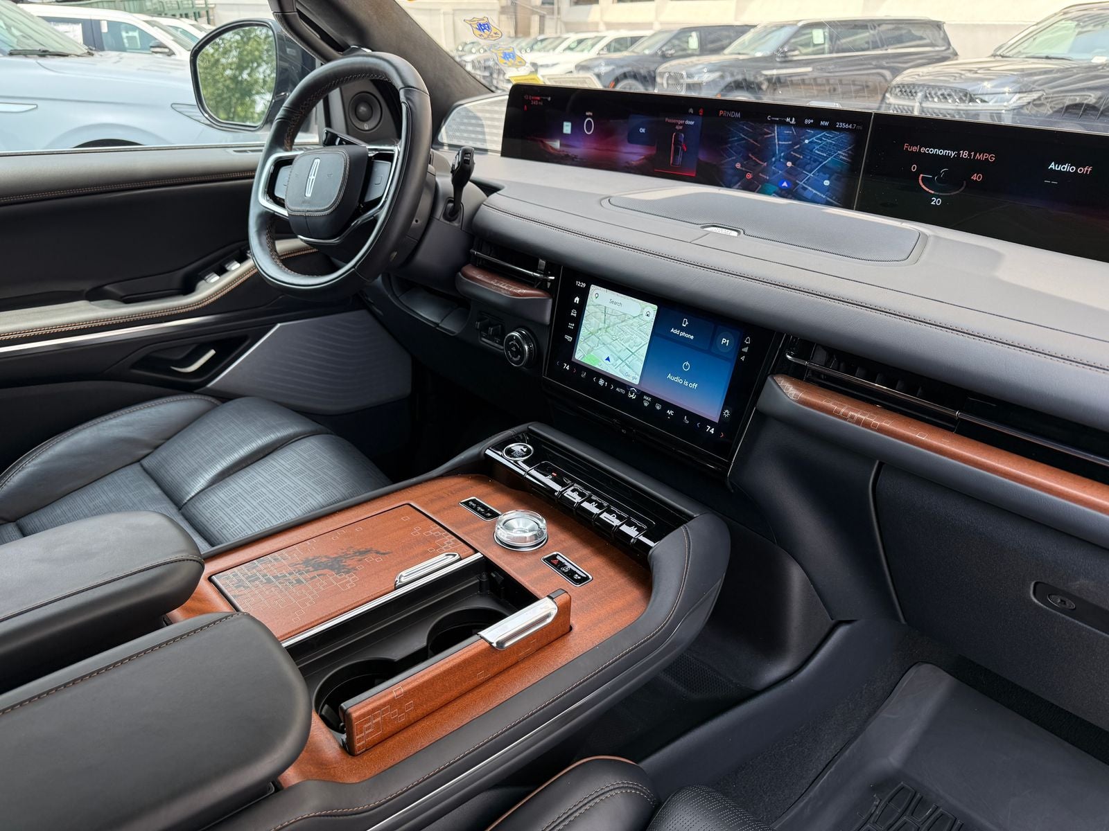 2025 Lincoln Navigator L Black Label