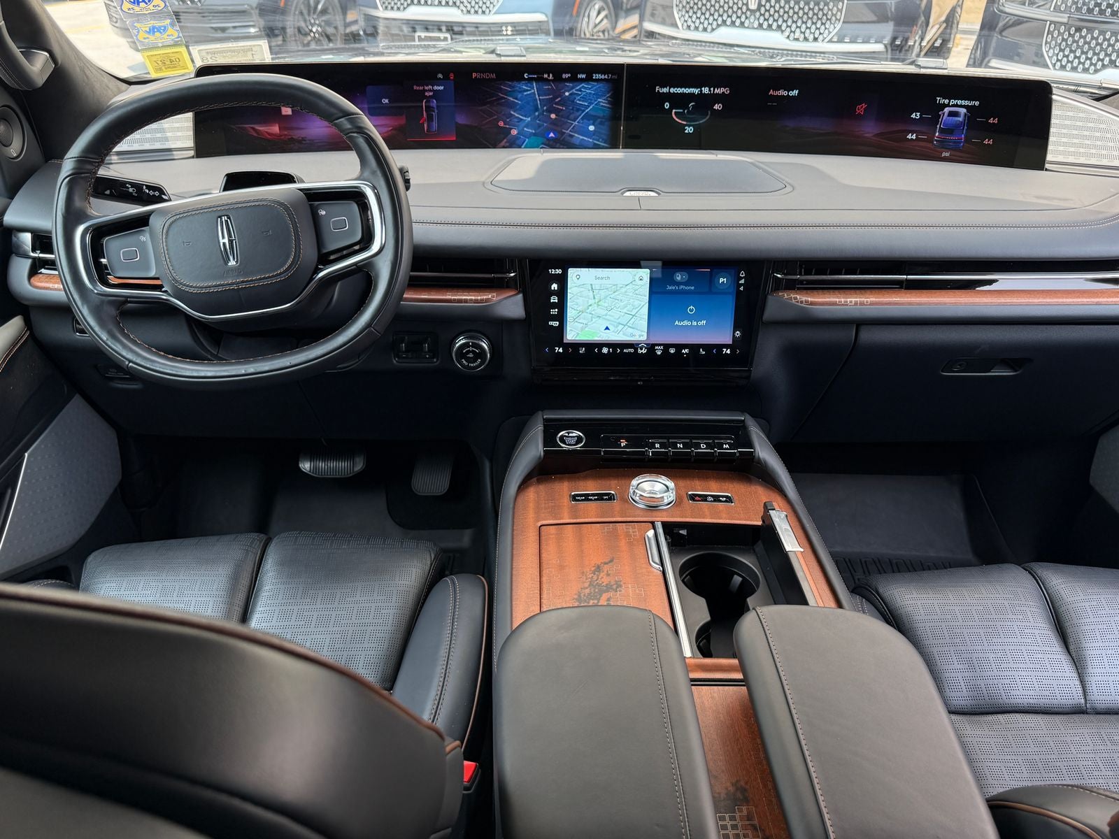 2025 Lincoln Navigator L Black Label