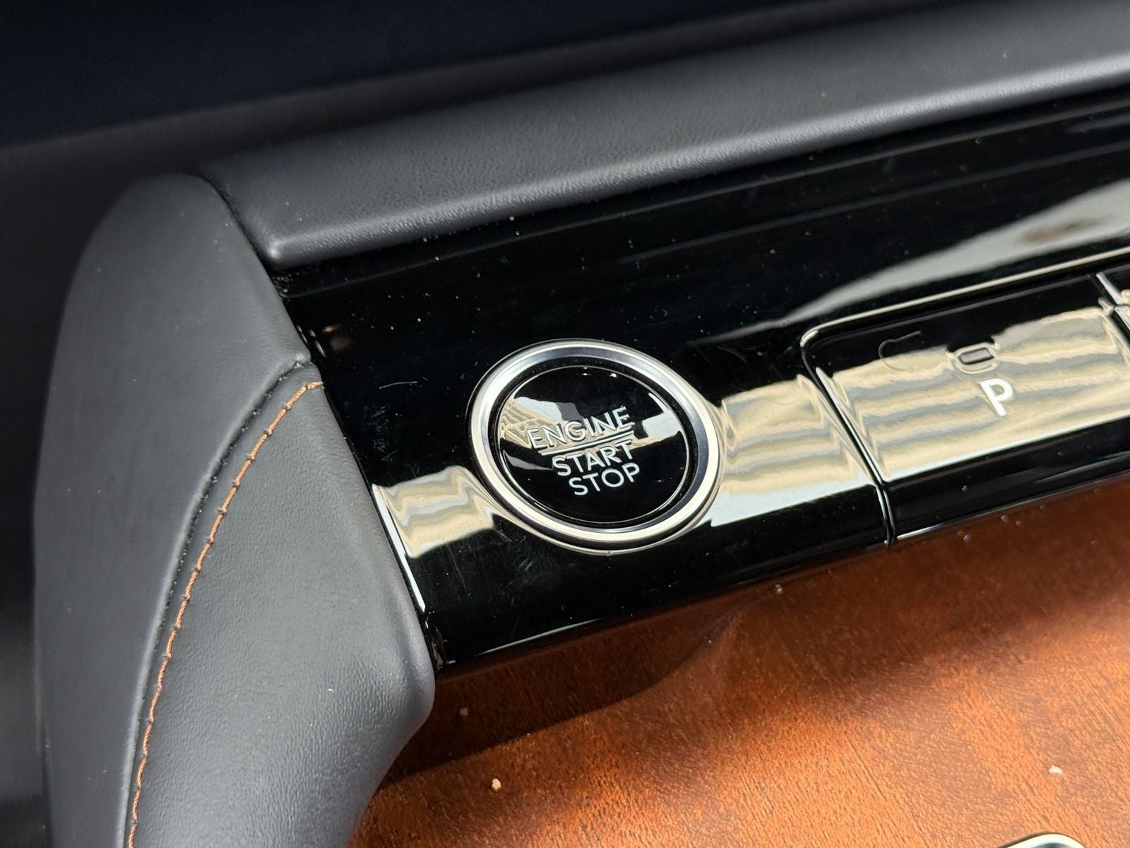 2025 Lincoln Navigator L Black Label