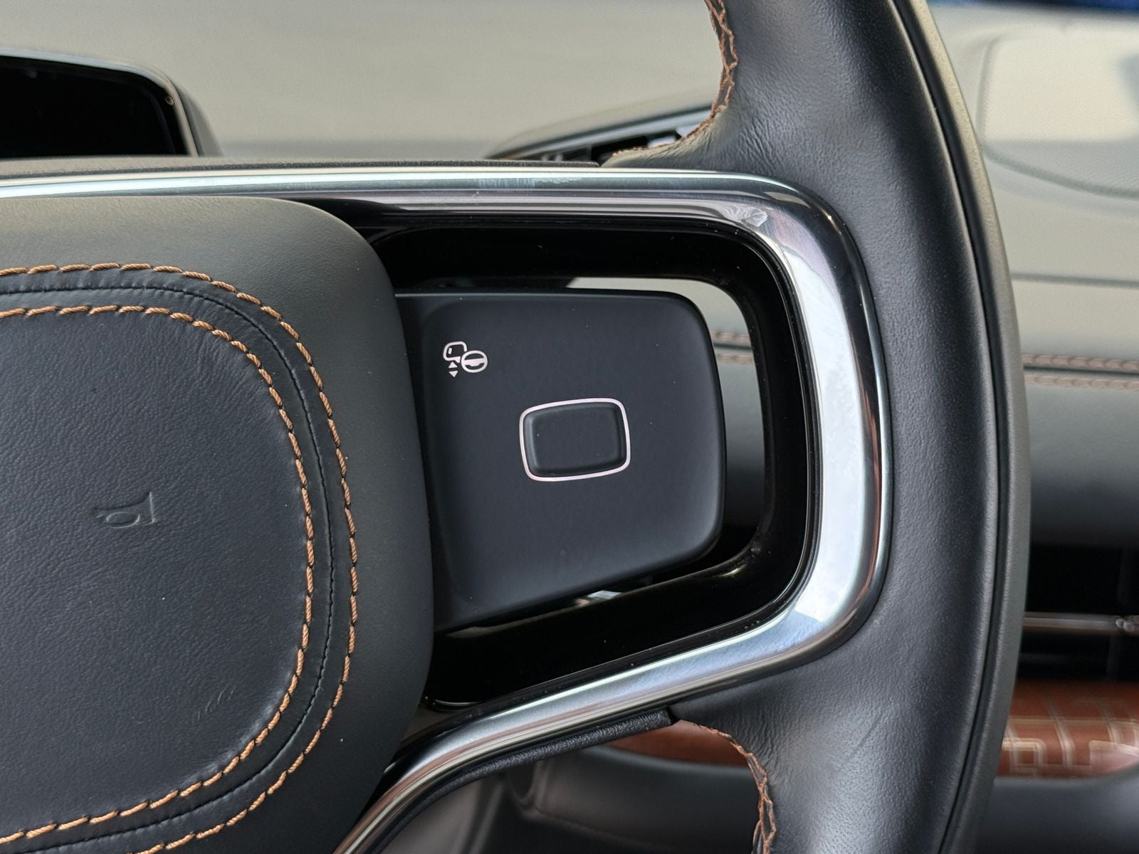 2025 Lincoln Navigator L Black Label