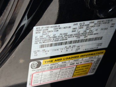 2025 Lincoln Navigator L Black Label