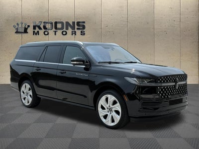 2025 Lincoln Navigator L Black Label