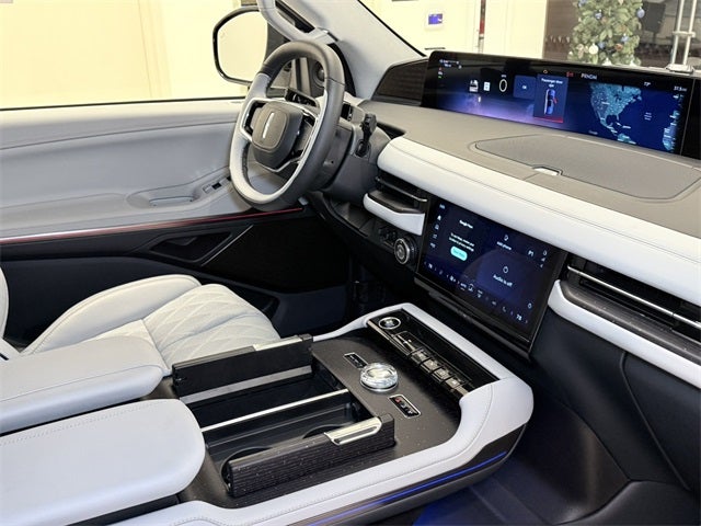 2025 Lincoln Navigator L Black Label