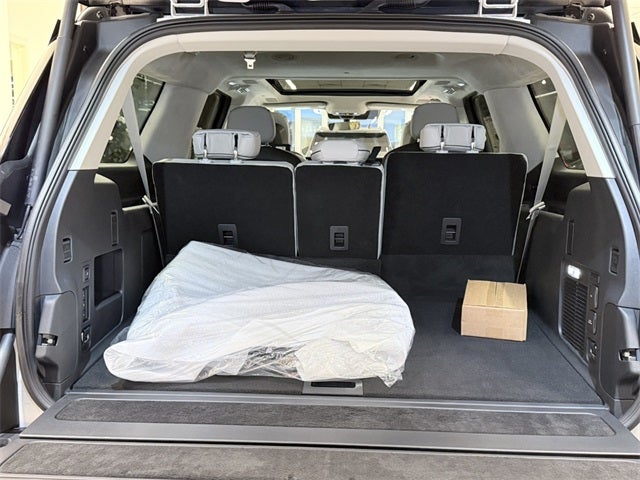 2025 Lincoln Navigator L Black Label