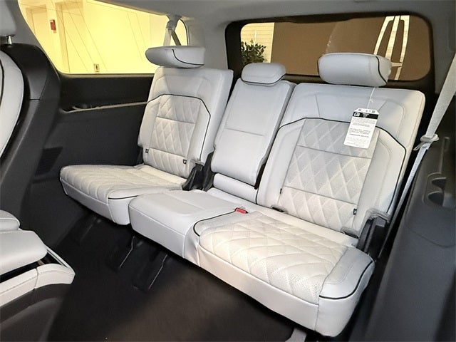 2025 Lincoln Navigator L Black Label