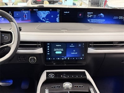 2025 Lincoln Navigator L Black Label