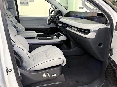 2025 Lincoln Navigator L Black Label