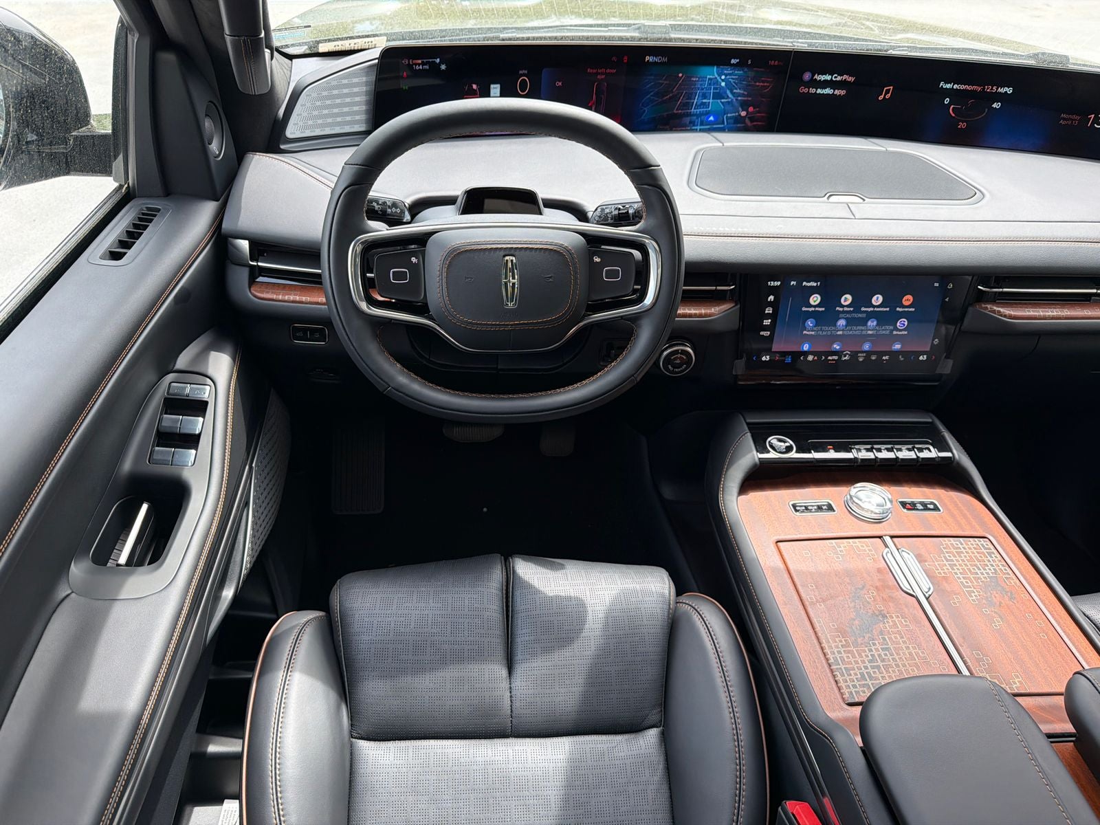 2026 Lincoln Navigator L Black Label