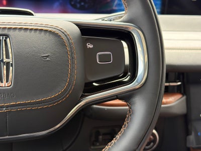2026 Lincoln Navigator L Black Label