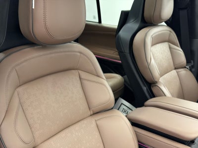 2025 Lincoln Navigator L Black Label