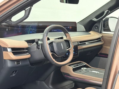 2025 Lincoln Navigator L Black Label