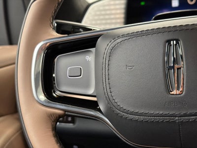 2025 Lincoln Navigator L Black Label