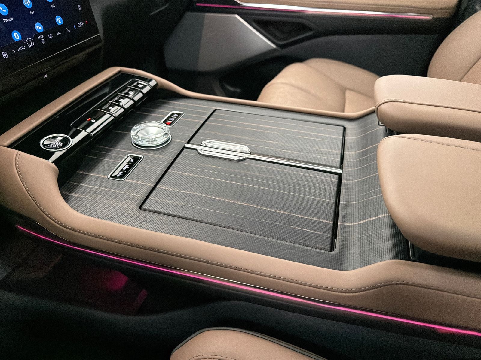 2025 Lincoln Navigator L Black Label