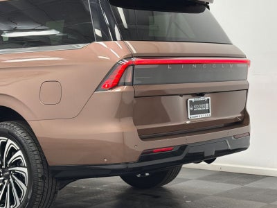 2025 Lincoln Navigator L Black Label