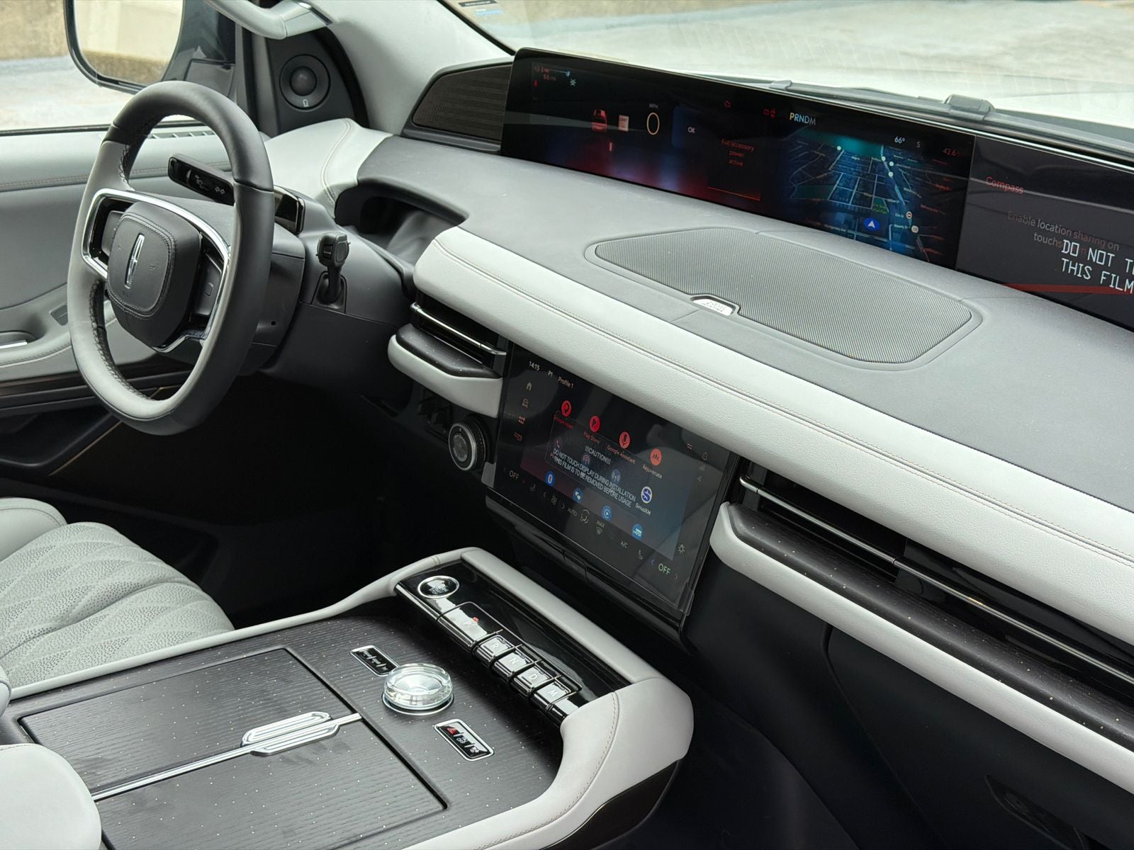 2026 Lincoln Navigator L Black Label