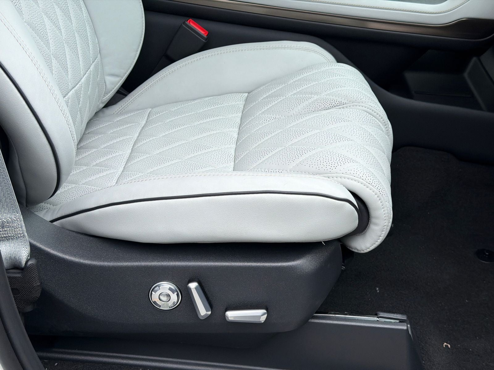 2026 Lincoln Navigator L Black Label