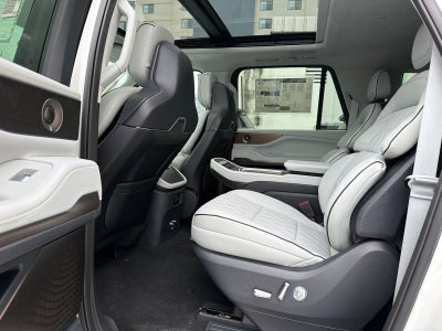 2026 Lincoln Navigator L Black Label