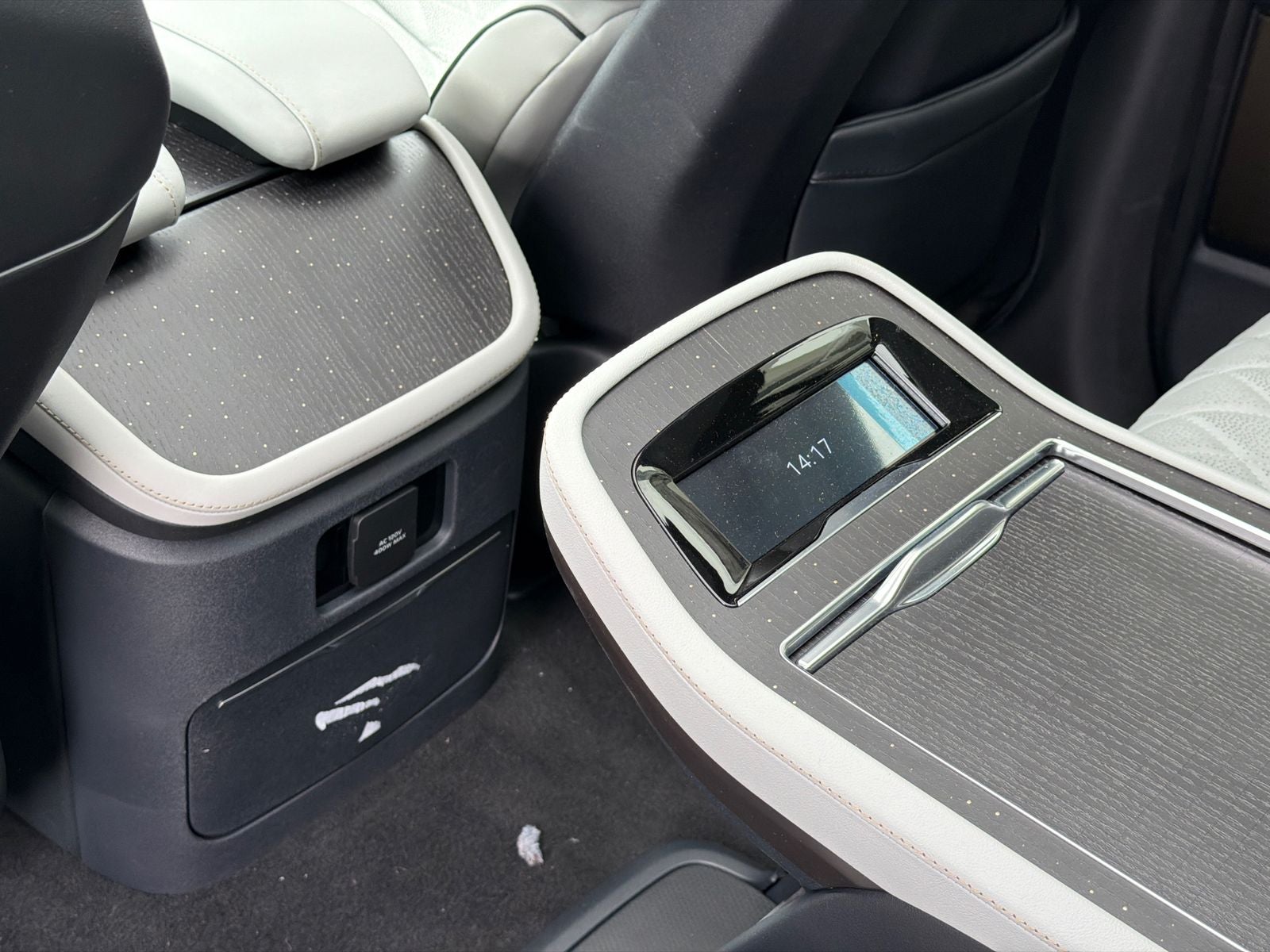 2026 Lincoln Navigator L Black Label