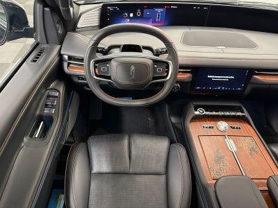 2026 Lincoln Navigator L Black Label