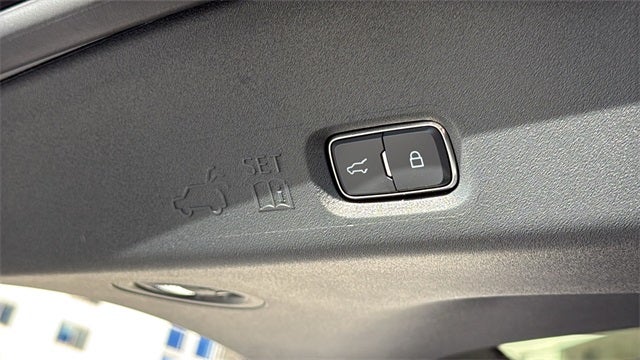 2025 Lincoln Navigator L Black Label