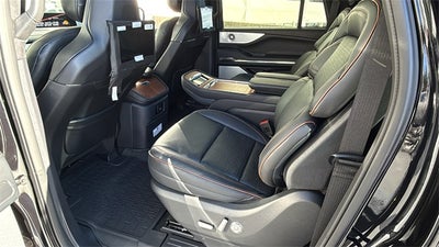 2025 Lincoln Navigator L Black Label