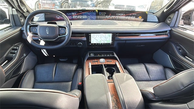 2025 Lincoln Navigator L Black Label