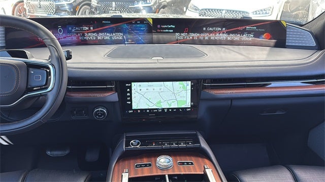 2025 Lincoln Navigator L Black Label