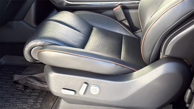 2025 Lincoln Navigator L Black Label