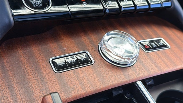 2025 Lincoln Navigator L Black Label