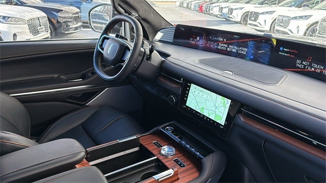 2025 Lincoln Navigator L Black Label