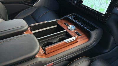 2025 Lincoln Navigator L Black Label