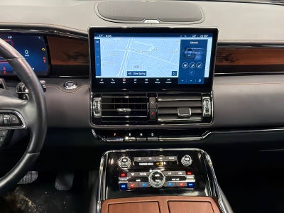 2024 Lincoln Navigator L Black Label